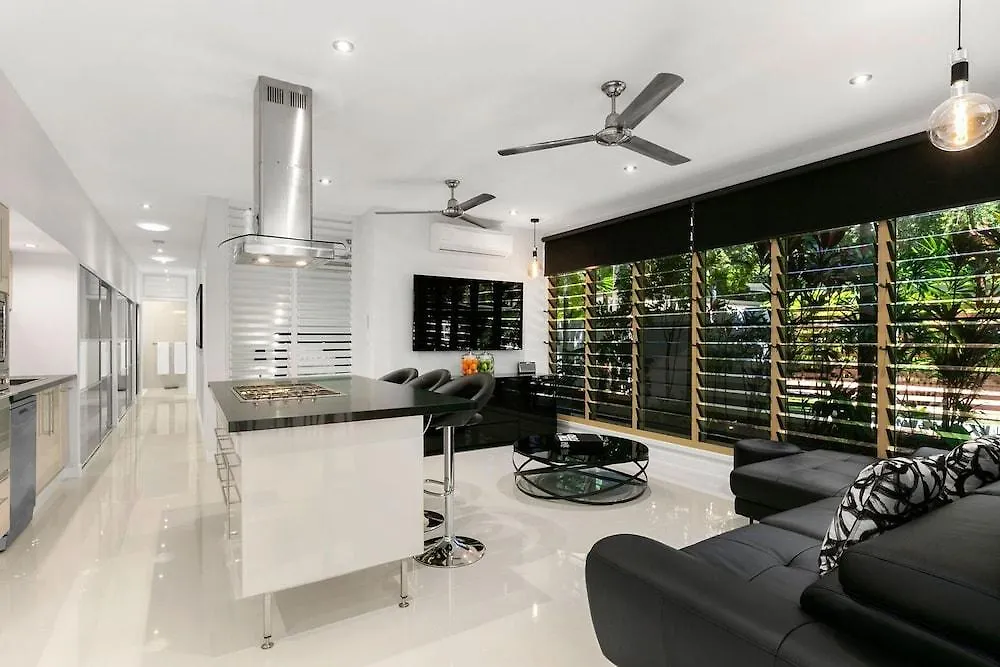 *****  Sanctuary Palm Cove Aparthotel Australia