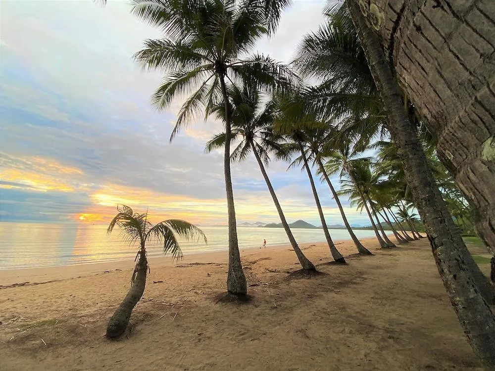 Sanctuary Palm Cove Aparthotel