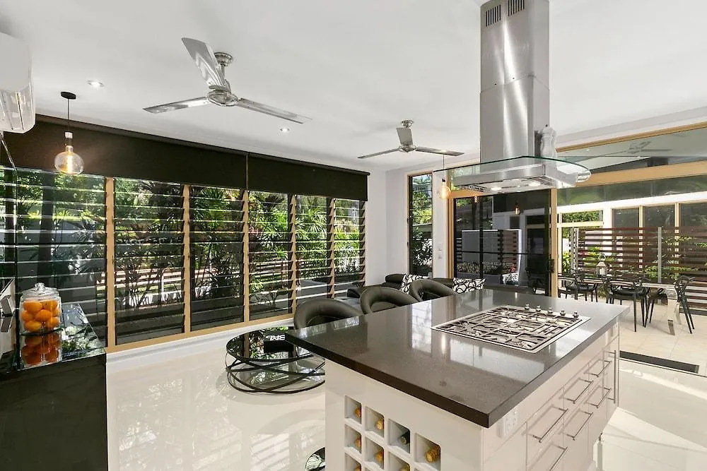 Sanctuary Palm Cove Aparthotel