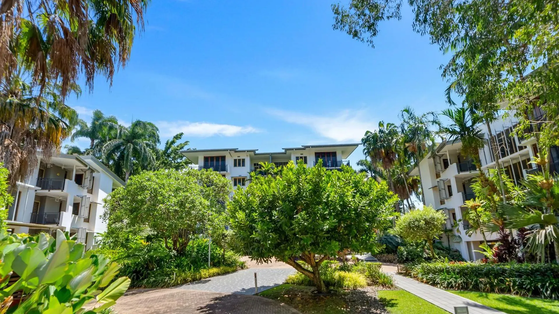 Sanctuary Palm Cove Aparthotel
