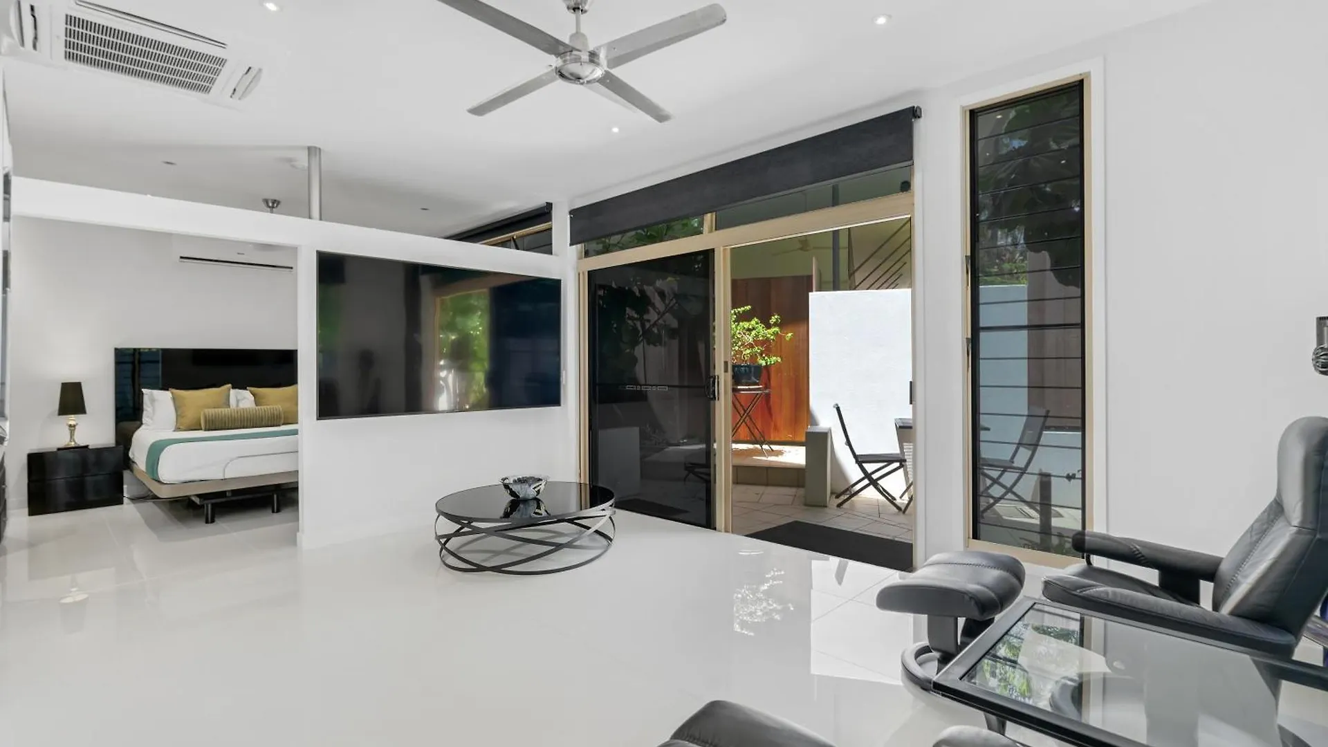 Sanctuary Palm Cove Aparthotel